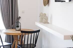 Eleven Boutique Suites