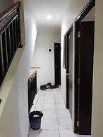 Aloha Guest House - 1 Male Only