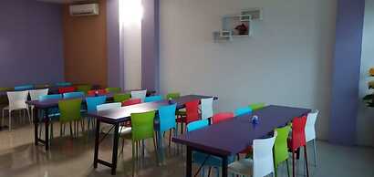 Hotel Ungu Pas Kangen Bekasi