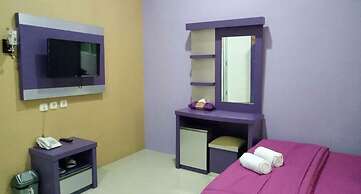 Hotel Ungu Pas Kangen Bekasi