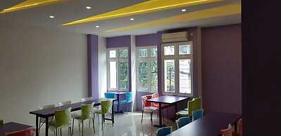 Hotel Ungu Pas Kangen Bekasi