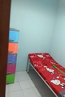 Eiffel Residence Tarakan - Female Only