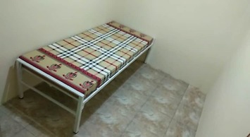 Eiffel Residence Petojo - Female Only