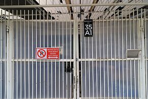 Eiffel Residence Batu Tulis 35A1 - Female Only