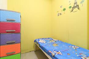 Eiffel Residence Batu Tulis 35A1 - Female Only