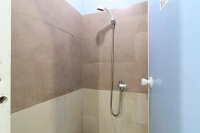 Eiffel Residence Batu Tulis 35A1 - Female Only