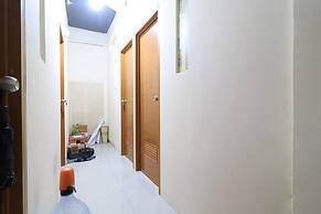 Eiffel Residence Batu Tulis 37 - Female Only