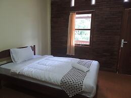 Homestay Effendi Borobudur Syariah by Ndalem Beong
