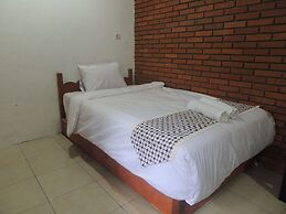 Dalem Sudarno Syariah by Ndalem Beong