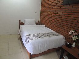 Dalem Sudarno Syariah by Ndalem Beong