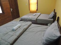 Penginapan Wardi Syariah Borobudur by Ndalem Beong