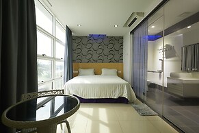 East Sun Hotel Sekinchan