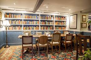 The Bell Alderminster