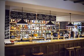 The Bell Alderminster