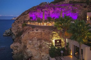 Castello Infinity Suites - Adults Only
