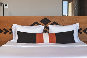 Castello Infinity Suites - Adults Only