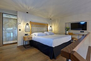 Castello Infinity Suites - Adults Only