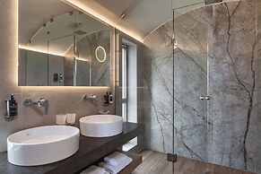 Castello Infinity Suites - Adults Only