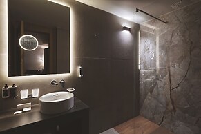 Castello Infinity Suites - Adults Only