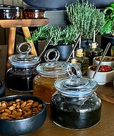 Castello Infinity Suites - Adults Only