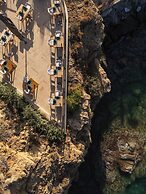 Castello Infinity Suites - Adults Only