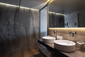 Castello Infinity Suites - Adults Only