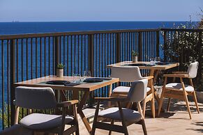Castello Infinity Suites - Adults Only