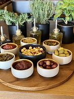 Castello Infinity Suites - Adults Only