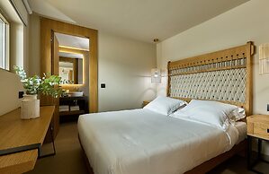 Castello Infinity Suites - Adults Only