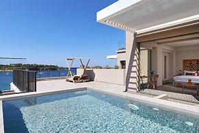 Castello Infinity Suites - Adults Only