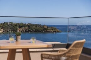 Castello Infinity Suites - Adults Only