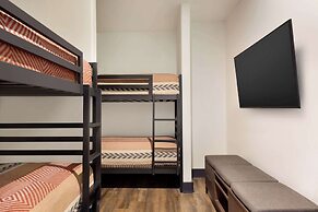 Origin Westminster a Wyndham Hotel