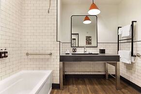 Origin Westminster a Wyndham Hotel
