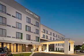 Courtyard by Marriott Memphis East/Galleria