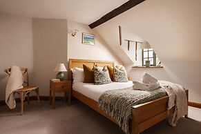 Coniston House