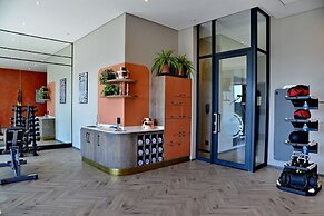 Courtyard Hotel Waterfall City