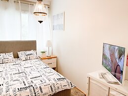3bed Apartment 18 Mins by Metro to Helsinki Centre