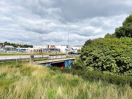 3bed Apartment 18 Mins by Metro to Helsinki Centre