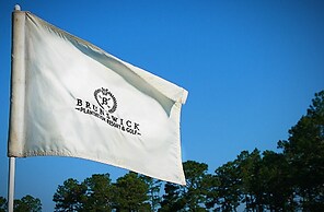 Beautiful Ground Floor Golf Resort Villa 1503 Steps from the Pool by R