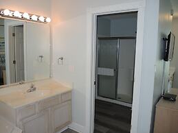 503 2 Bedroom Villa by RedAwning