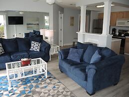 101 2 Bedroom Villa by RedAwning