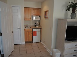 2705 2 Bedroom Villa by RedAwning