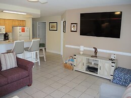 2705 2 Bedroom Villa by RedAwning