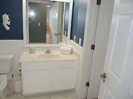 208 2 Bedroom Villa by RedAwning