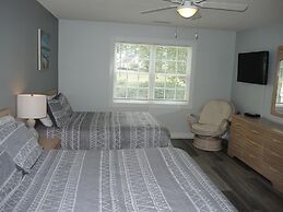 503m 1 Bedroom Villa by RedAwning