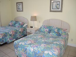 2607m 1 Bedroom Condo by RedAwning