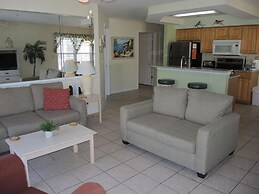 2607m 1 Bedroom Condo by RedAwning