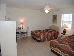 3008 2 Bedroom Villa by RedAwning