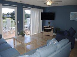 208m 1 Bedroom Condo by Redawning