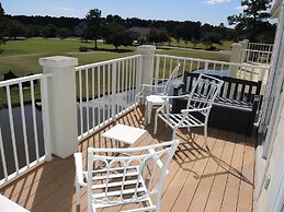 208m 1 Bedroom Condo by Redawning